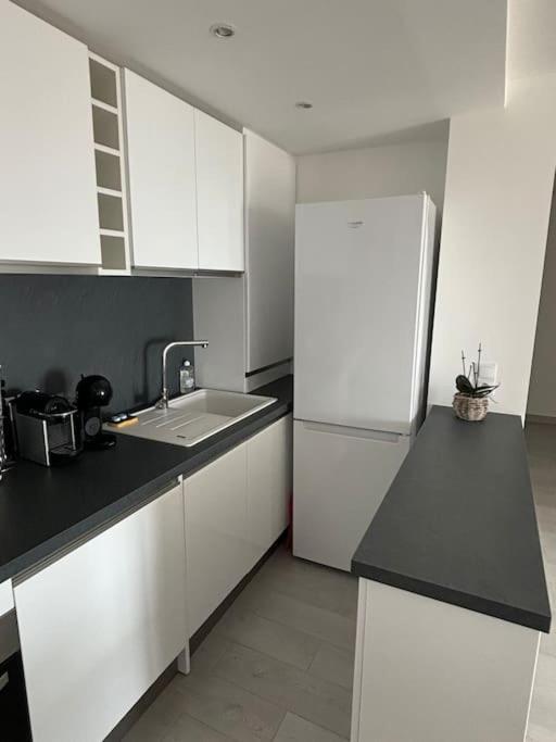 Appartement Tout Confort & Parking Beausoleil Exterior foto